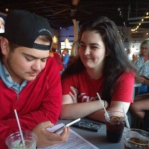 Meet your Posher, Logan